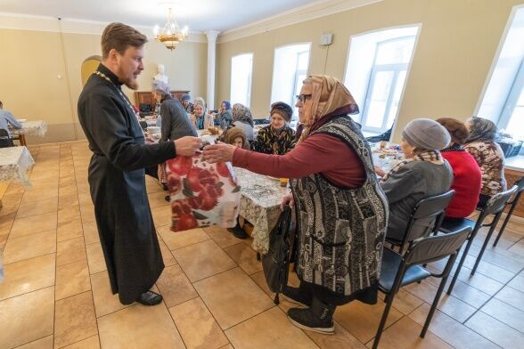 Визит патронажных прихожанок