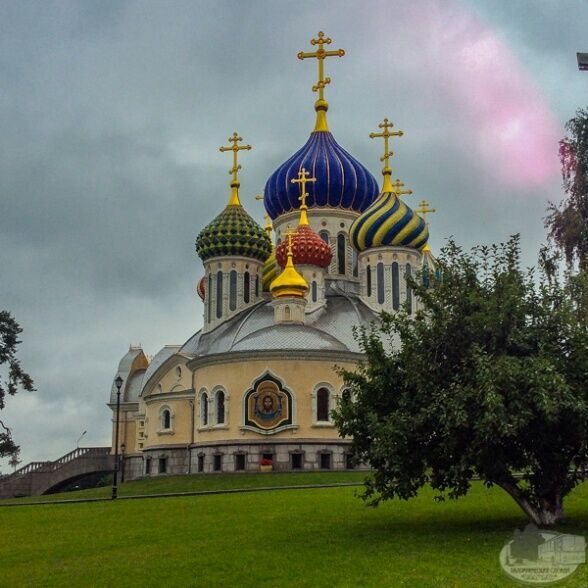 Состоялась поездка "Святые места Подмосковья"