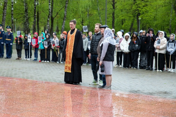 Митинг в парке Дубовая роща