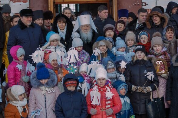 Праздничная служба и колядочное шествие в Коломне