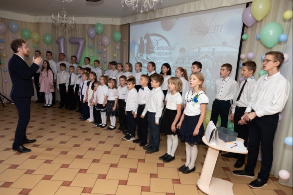 Занятия в Воскресной школе - Концерт ко Дню Рождения Социально-Реабилитационнго центра!