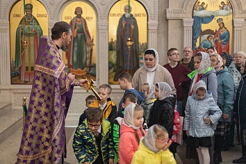 Божественная литургия второй недели Великого поста