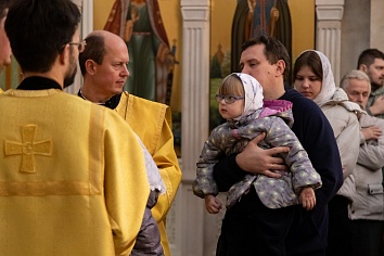 Божественная Литургия в воскресенье, на неделе сеинадцатой по Пятидесятнице