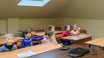 Занятия в Воскресной школе - готовимся к Рождеству