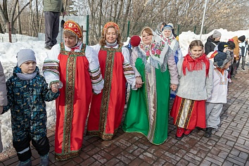 Масленичные гуляние на приходе Троицкого храма г. Коломны (Щурово)