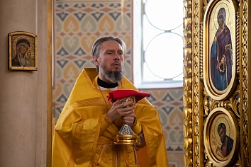 Божественная Литургия в воскресенье, на неделе восемнадцатой по Пятидесятнице