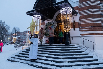 Традиционные Рождественские гуляния на приходе