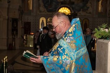 Покров Пресвятой Богородицы