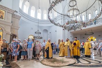 День первоверховных апостолов Петра и Павла