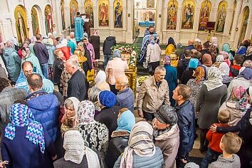 Покров Пресвятой Богородицы