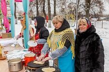 Масленица на приходе Троицкого храма. 2021 год.