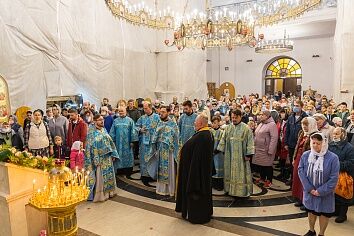 С праздником Покрова Пресвятой Богородицы!