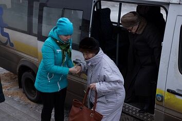 Патронажные прихожане посетили Троицкий храм