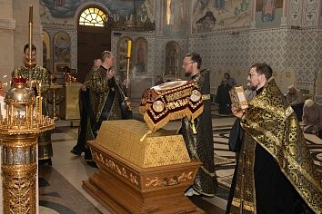 Утреннее богослужение в Великую Пятницу