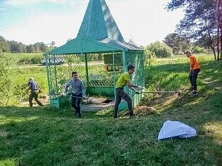 Состоялось благоустройство источника свт. Николая в Полянах