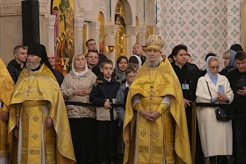 Святейший Патриарх Московский и всея Руси Кирилл совершил чин Великого освящения Троицкого храма г. Коломна (Щурово).