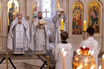 Божественная Литургия в воскресенье, на неделе тридцать третьей по Пятидесятнице, по Богоявлению