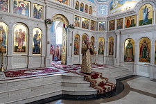 Празднование иконы Божией Матери "Живоносный Источник"