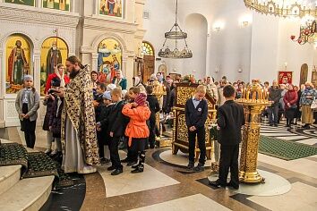 Воздвижение Честнаго и Животворящего Креста Господня