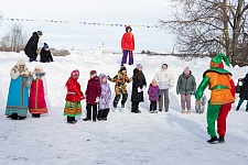 Широкая Масленица на приходе Троицкого храма