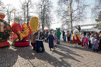 Масленичные гуляние на приходе Троицкого храма г. Коломны (Щурово)