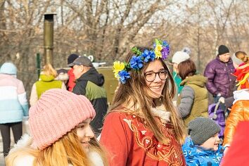 Праздник масленицы на приходе Троицкого храма