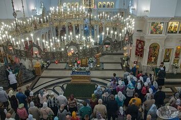 Успение пресвятой Богородицы и Приснодевы Марии