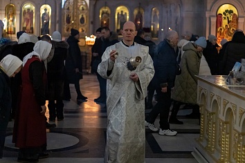 Божественная Литургия в воскресенье, на неделе тридцать третьей по Пятидесятнице, по Богоявлению