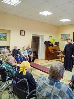 Поздравление ветеранов 