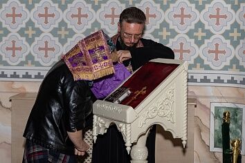 Накануне празднования Воздвижения Честного и Животворящего Креста Господня