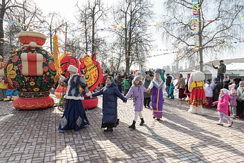 Масленичные гуляние на приходе Троицкого храма г. Коломны (Щурово)