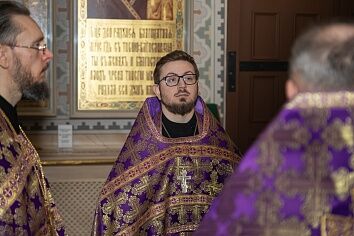 Крестопоклонная седмица