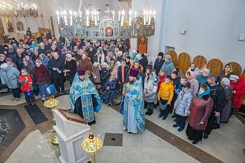 Престольный праздник храм - Введение во храм Пресвятой Богородицы