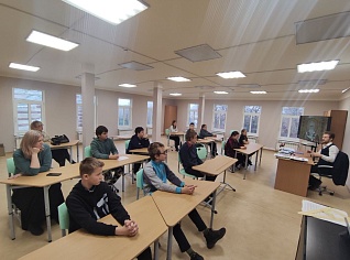 Занятия в Воскресной школе - День Матери