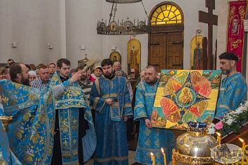 Освящение иконы "Неопалимая Купина"