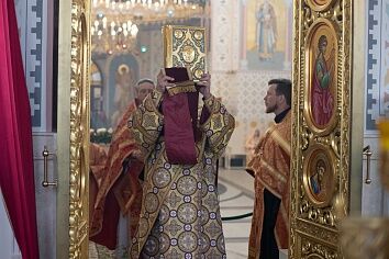 Великая пасхальная вечерня