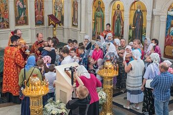 День жен-мироносиц