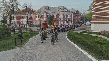 Чин Погребения Плащаницы