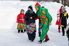 Широкая Масленица на приходе Троицкого храма