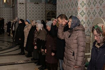 В Троицком храме по окончании Литургии Преждеосвященных Даров был совершен чин освящения колива.