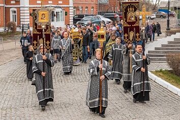 Чин погребения плащаницы в Великий Пяток