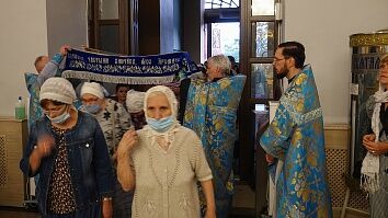 Всенощное бдение с чином Погребения Божией Матери. 