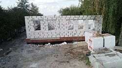 Кладка стен здания - 9 сентября