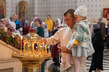 Воскресное богослужение на неделе 13-й по Пятидесятнице, пред Воздвижением