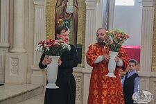 День Жен-Мироносиц