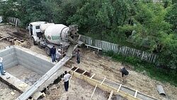 Заливка бетонного фундамента
