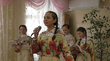 Продолжая поздравлять