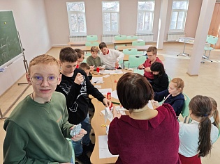 Занятия в Воскресной школе - Познаем настоящее через прошлое