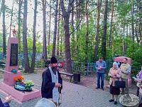 Панихида на щуровском кладбище