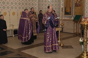 Крестопоклонная седмица